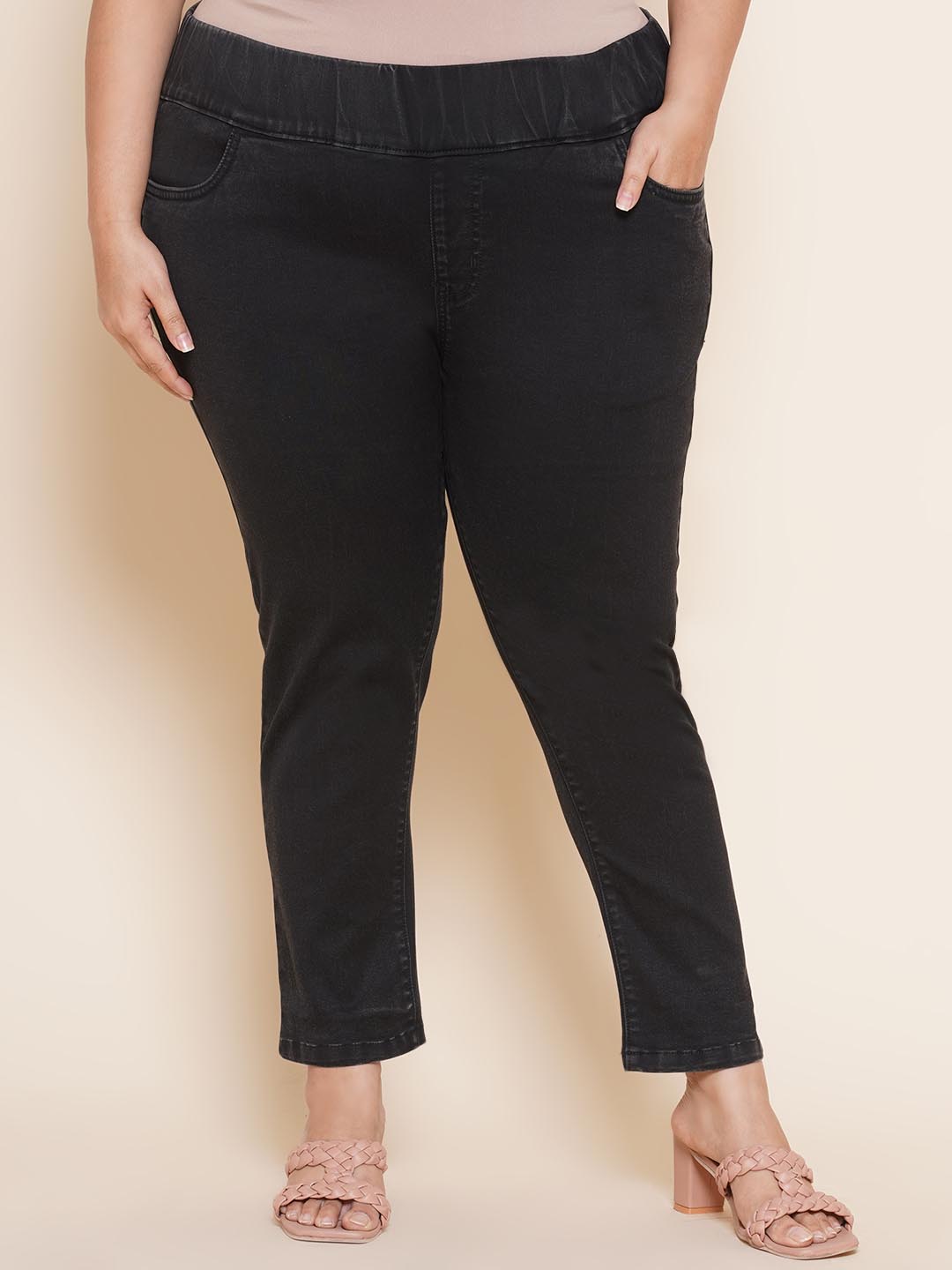 Black Stretchable Jeggings