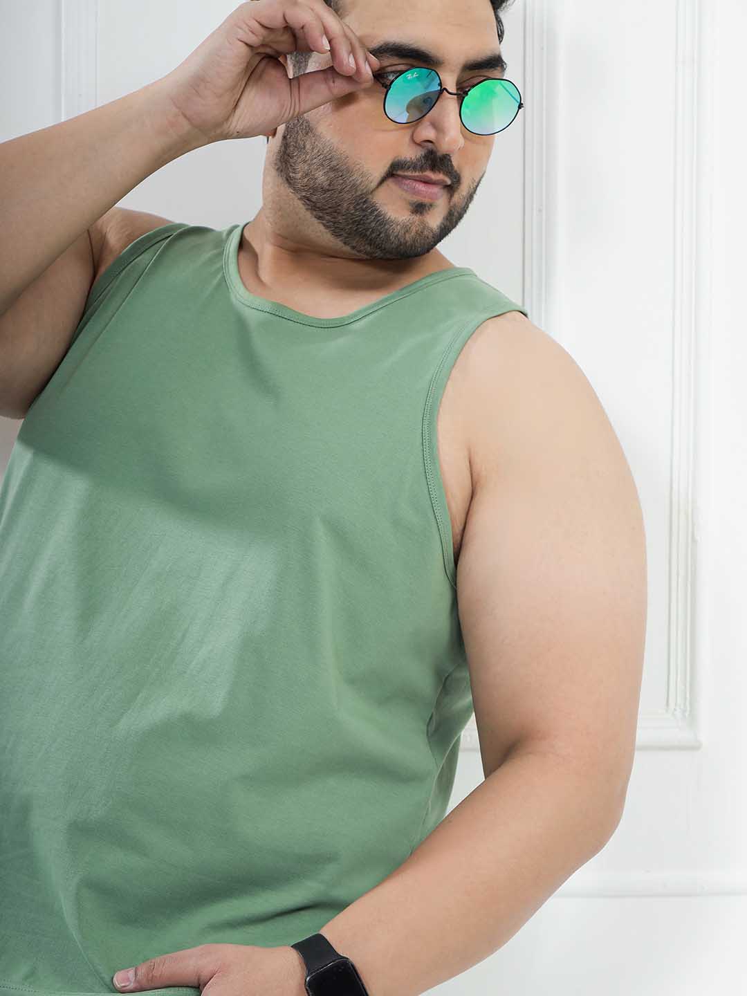 Pistachio Solid Tank